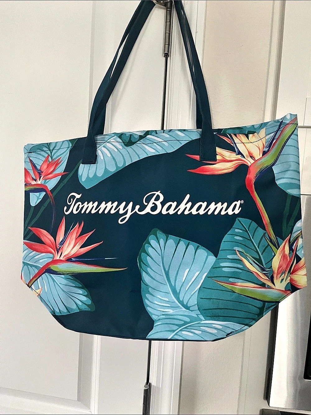 Tommy Bahama Floral Tote in Blue & Multicolor Like New
